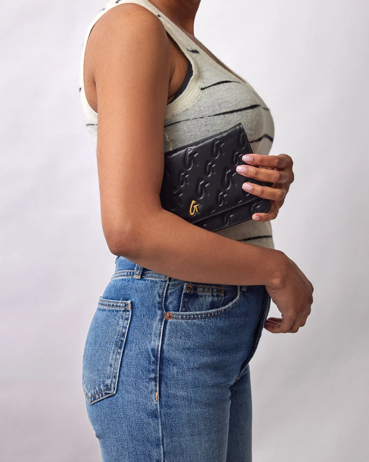 MONOGRAM GOLD WOC - BLACK